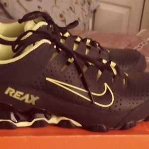 Nike Reax 8 TR Training shoes